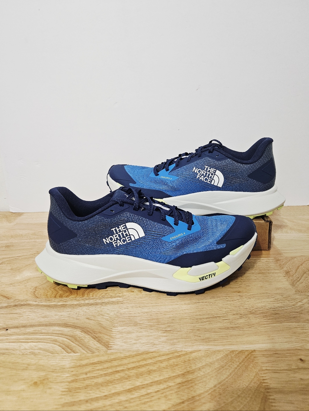 The North Face Vectiv Enduris 4